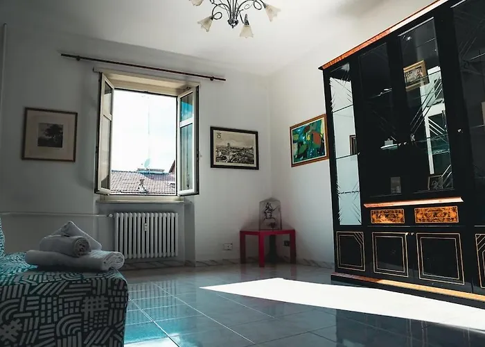 Titina\'S Atelier In Turin